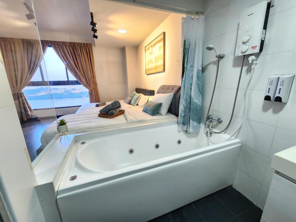 Loft Seaview 2br Jb Ciq 8pax *
