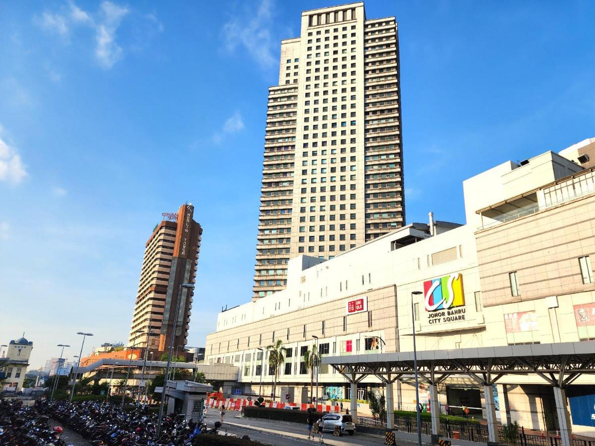 Loft Seaview 2br Jb Ciq 8pax Johor Bahru